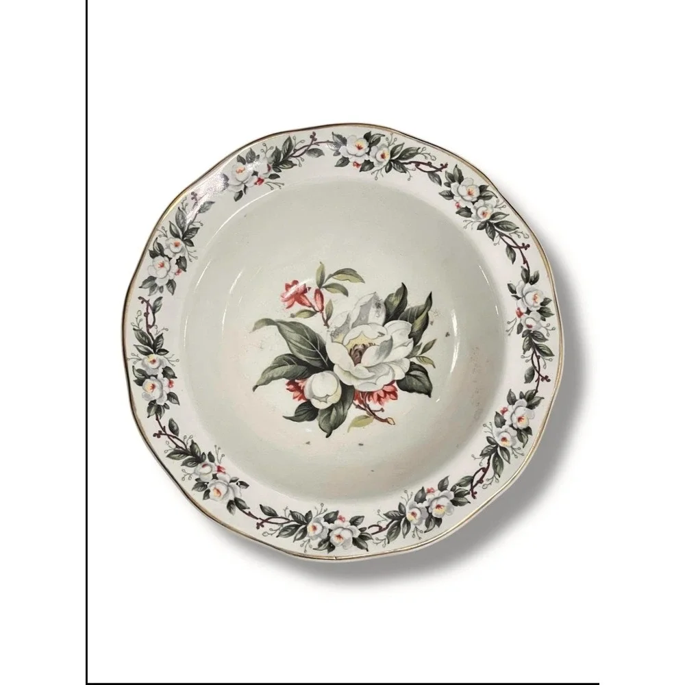 RARE 6 Wedgwood Camellia Gold-Rimmed Bowls Vintage‎